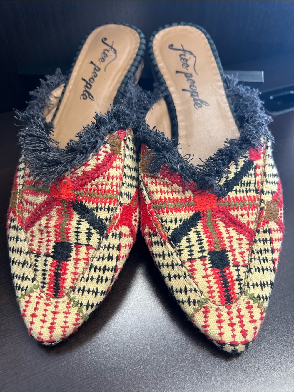Free People Newport Red Black Cream Patterned Pointed Mule Slides Size 39/8.5